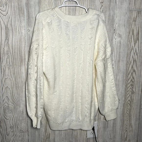 bke sweater size medium distressed look cream color - Picture 5 of 7